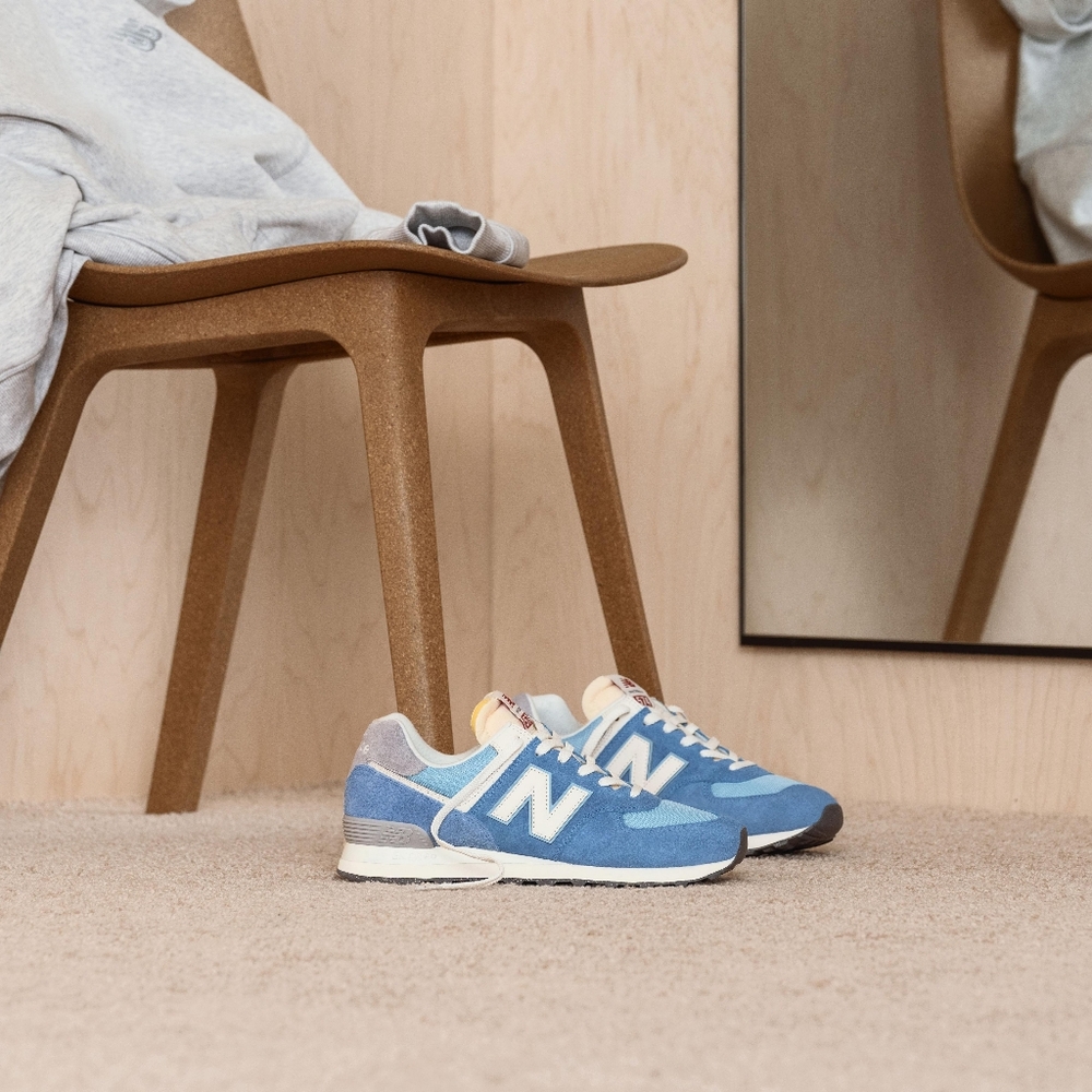 [NEW] New Balance Light Blue 574 Sneakers Size 6.5